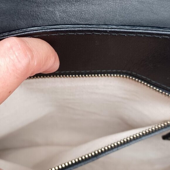 Gucci Guccissima Emily Large Shoulder Crossbody Bag 550-092225 - Picture 12 of 16